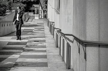 L1007619mono.jpg