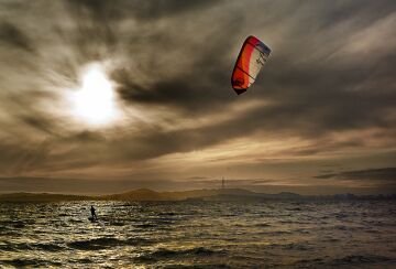 Kitesurfer2.jpg