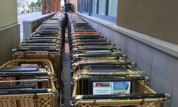 Safewaycarts.jpg