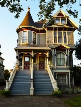 twoentryvictorian.jpg